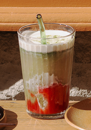 Boisson fraiche dans au café afro vegan Wassaï