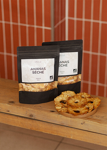 Sachet d'ananas séché au café afro vegan Wassaï à Lyon